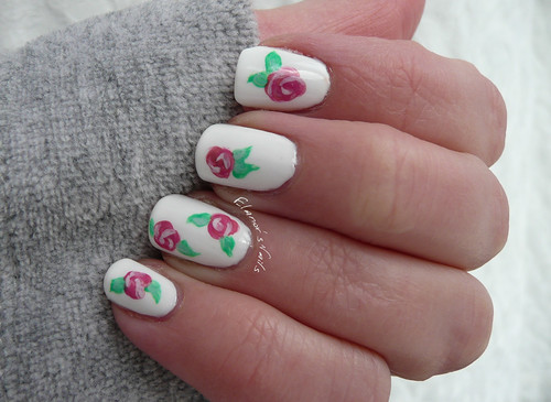 floral nail art 2