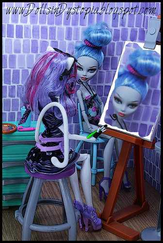In The Artist's Studio by DollsinDystopia