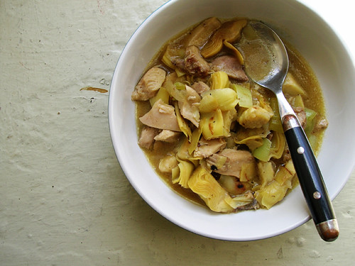 zoe and wash chicken stew with artichokes and peppers