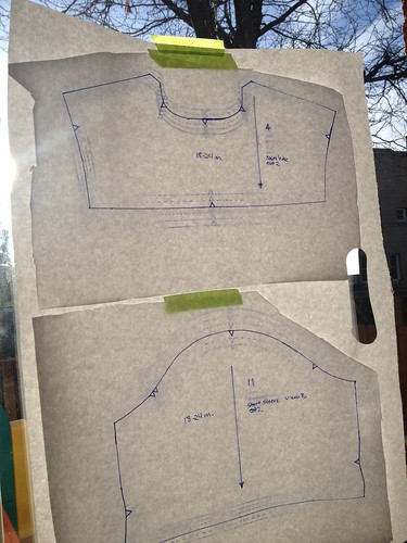 Tracing the Oliver +S Sketchbook Shirt pattern