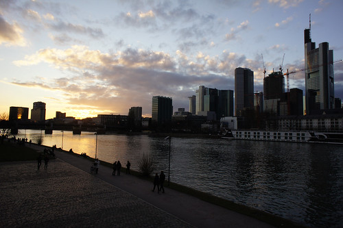 Frankfurt am Main sunset skyline