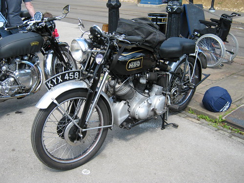 1950 VINCENT HRD 998cc KYX458