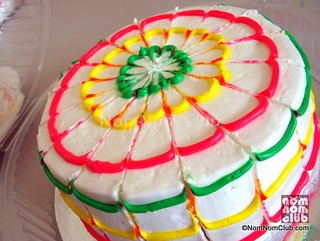 Rainbow Round Cake (P160)