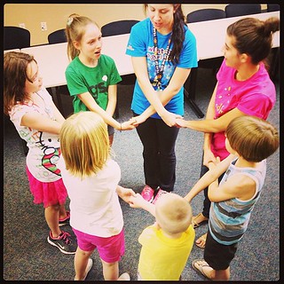 Girl Scout Friendship Circle, even brothers are invited. So awesome. #girlscouts #troop4591