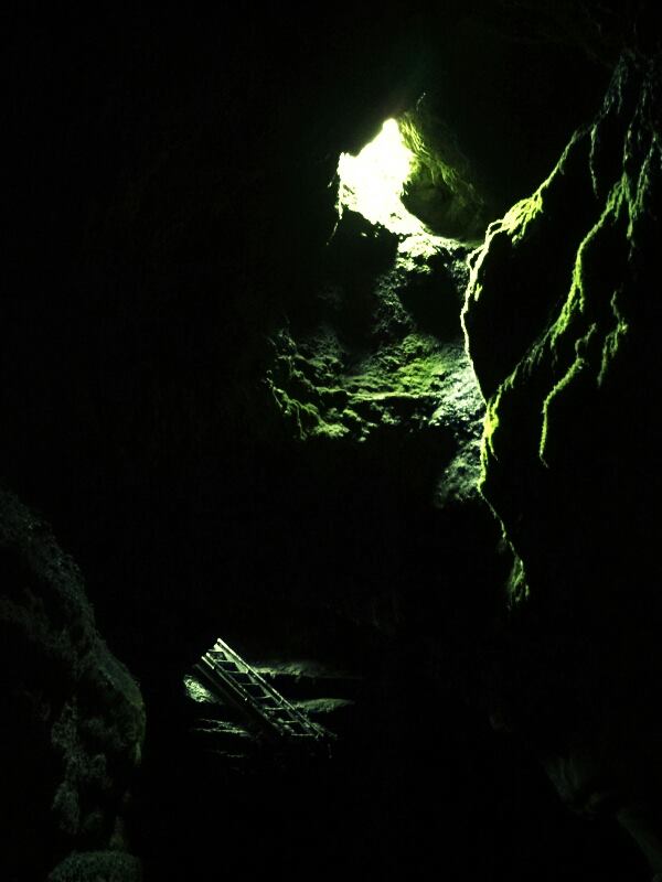 Ape Cave upper exit