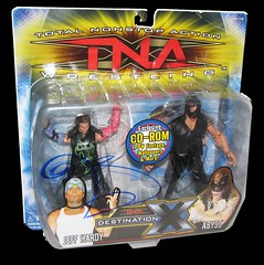 Autographed MARVEL TNA IMPACT! 2-Pack Series Figures 