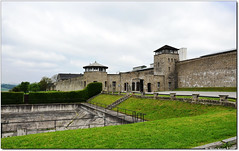 KZ Mauthausen  (A) OÖ