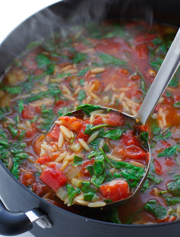 Italian Orzo Tomato Spinach Soup