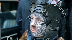 Carnaval Maastricht - Intocht - Jongen met 'gezichtstatoo'