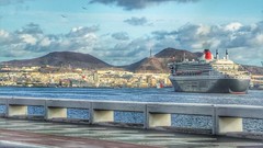 El trasatlántico Queen Mary 2, en Las Palmas de Gran Canaria (05-12-2014)