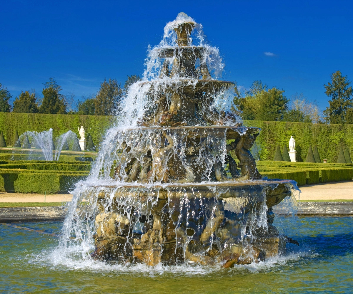 Fountain in the Parc de Versailles. Credit Gaudry daniel