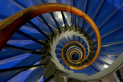 螺旋階段　Spiral staircase