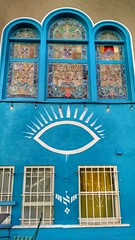 Hunting art on the streets of Venice on 1-31-15. #streetart #graffiti #venice #dogtown #conquer_la #conquer_ca #caligrammers #justgoshoot #love #art #losangeles #intheheartofthecity #graffitiart #graffitiporn #instagraff #worldofstreetart #urbanart #graff