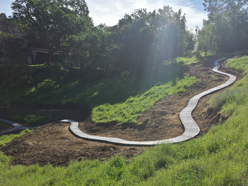 Hill Side Concrete Walkway Completed In Vacaville CA 2