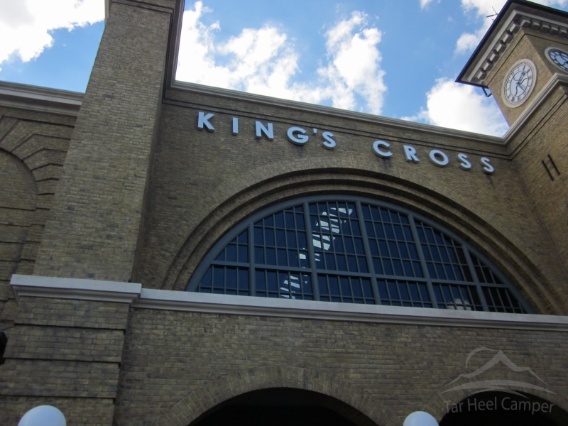 King's Cross Station - Wizarding World of Harry Potter - Diagon Alley