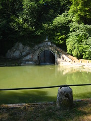 Canal Tunnel