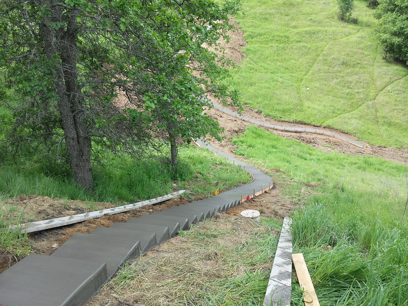 Hill Side Concrete Walkway Poured In Vacaville CA 3