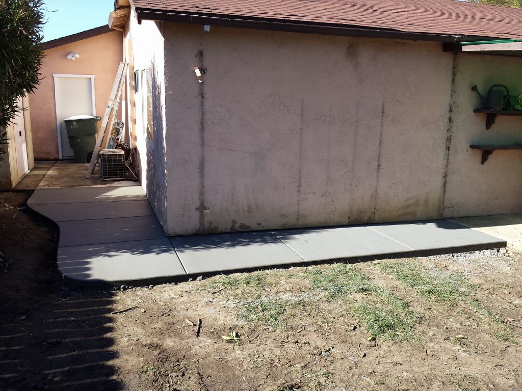 New Backyard Concrete Walkway In Vacaville
