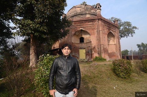 Nusrat Khan Tomb