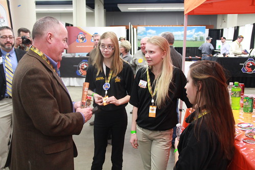 FSA Administrator Val Dolcini talks to youth about their passion for sustaining wildlife habitats and natural resources at the 2015 National Pheasant Fest and Quail Classic.