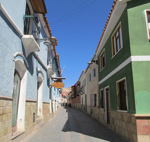 Potosi: ses maisons colorées et ses balcons de bois