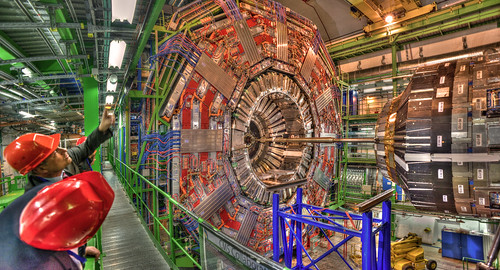 The CMS detector at the Large Hadron Collider