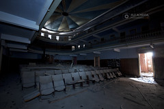 UE: The Bricked Theater