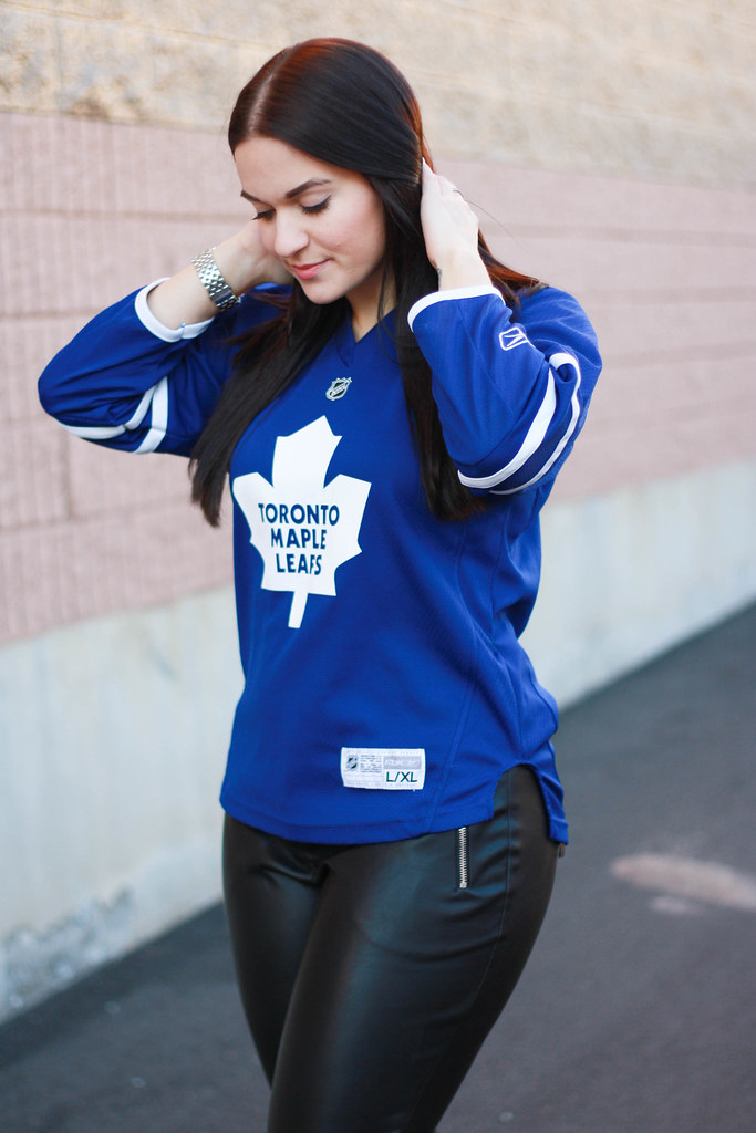 Womens Toronto Maple Leafs Jersey