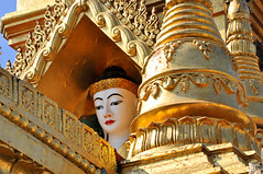 Myanmar, l'or des pagodes