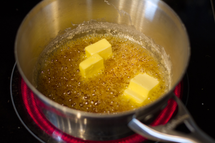 5 Ingredient Salted Caramel Sauce Recipe - Easy to make and good on everytihing! #saltedcaramelsauce #caramelsauce #easycaramelsauce | Littlespicejar.com