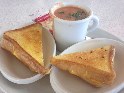 Pals Diner Grilled Cheese Tomato Soup Food Grand Rapids