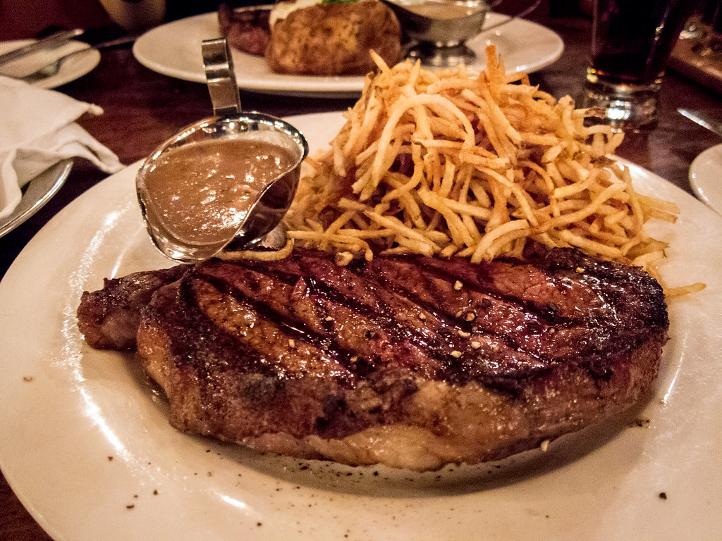 Smith Brothers Steakhouse Tavern