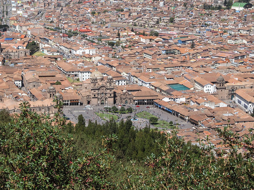 Sacsayhuaman: vue sur la Plaza de Armas