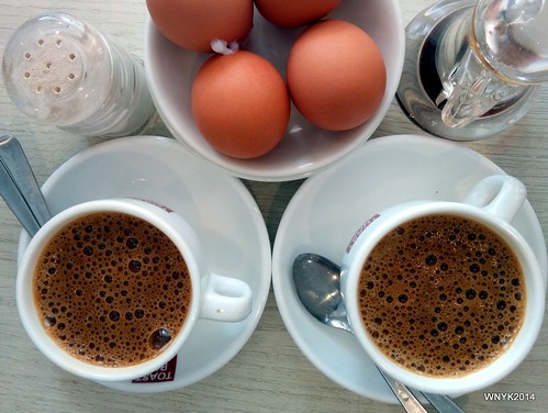 Toastbox: Coffee & Eggs