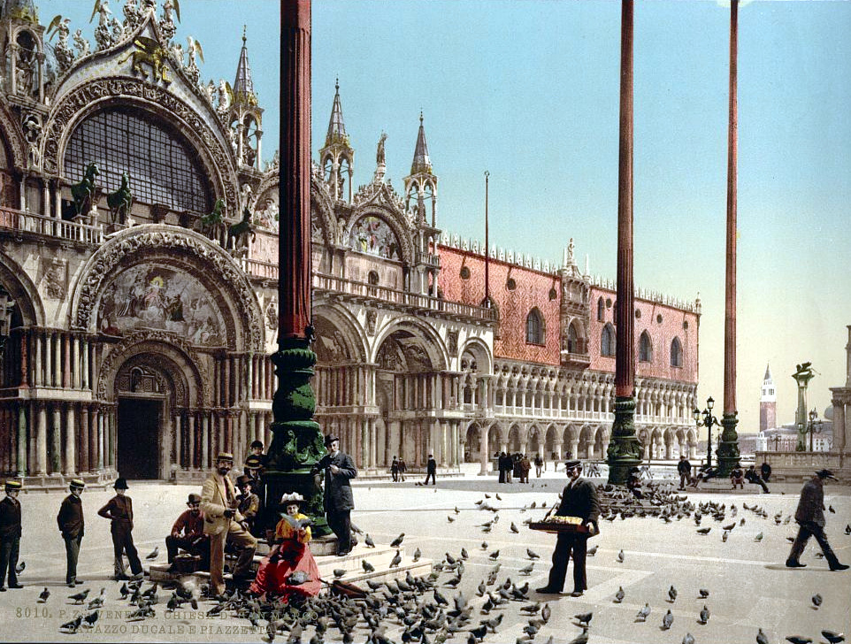 Pigeons in St. Mark's Place, Venice, Italy