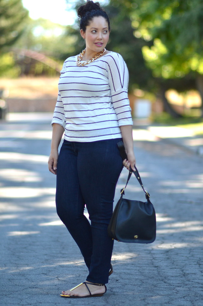 GIRL WITH CURVES Tumblr — Jeans & a Tee {Part 1 of 2}
