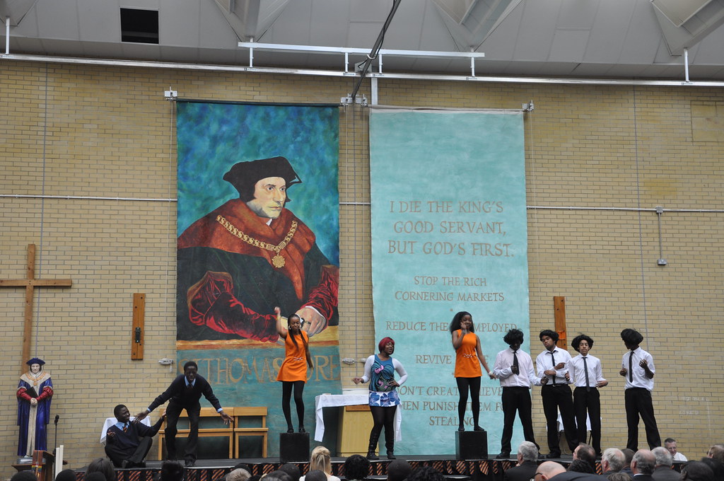 Archbishop of Westminster visits St Thomas More School - Diocese of Westminster