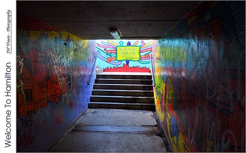 underpass graffiti nikon hamilton gimp tunnel hdr luminance tonemapped d5000 qtpfsgui nikkor18105mmvr mcnabstreet