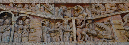 tympan roman artroman diable sculpture enfer paradis élus damnés portes conques aveyron 12 languedocroussillonmidipyrénées france