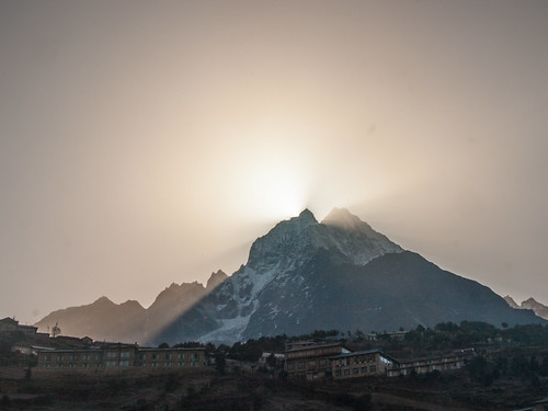 nepal sunrise namche everestbasecamp
