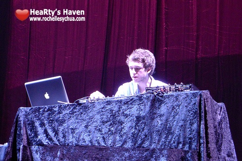 Lady Gaga Cute DJ