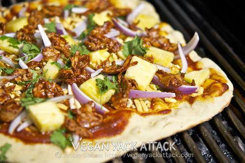 This BBQ Gardein Pineapple Pizza stars an easy-to-make homemade BBQ sauce, and is grilled for the perfect summer pie! 