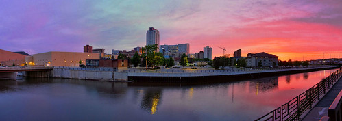 city sunset panorama minnesota river downtown pano panoramic rochester hdr rochestermn zumbroriver microsoftice pictuenaut 170°view