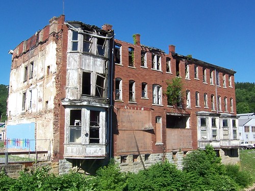 abandoned buildings wv westvirginia dilapidated overgrowth mannington