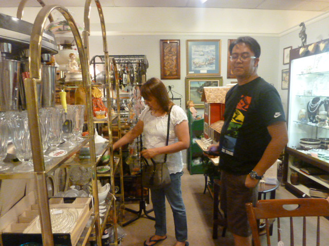 Antique hunting Len and bong