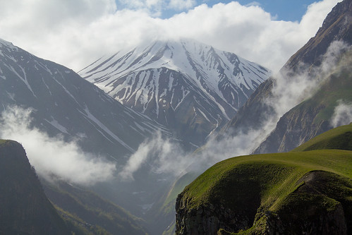mountain georgia kazbegi