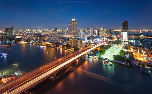city longexposure blue sky river landscape thailand twilight cityscape bangkok bluehour chaophrayariver statetower sathorn กรุงเทพ shangrilahotel ประเทศไทย taksinbridge สะพานตากสิน weerakarn beautifulviewofbangkok