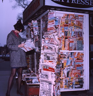 Kiosque à journaux, 1966