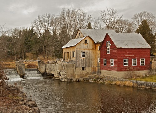 ontario mill rural landscape day cloudy watermill easternontario strung stockdalemillls johnstrung