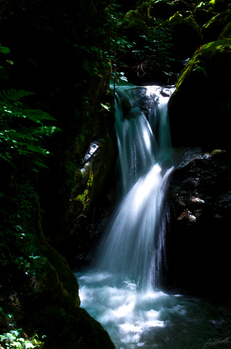 summer green japan waterfall nikon niigata 2012 d90 妹背の滝 二王子岳 ninoujishrine ninoujidake imosewaterfalls